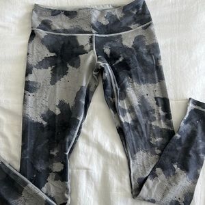 Lululemon tie dye leggings